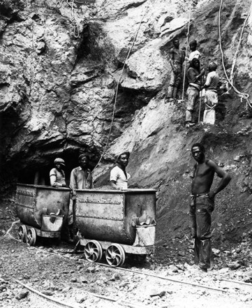Работа на руднике. Африка. Первая пол 20в.